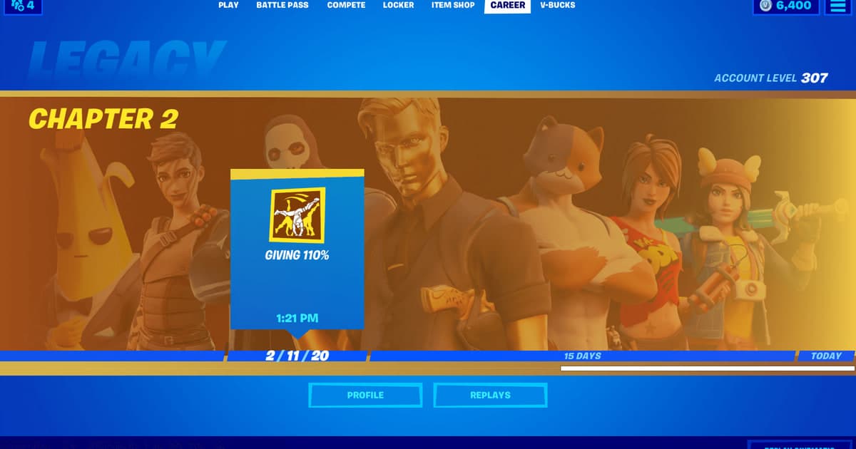 リプレイボタンが表示されたFortnite公式キャリアタブ
