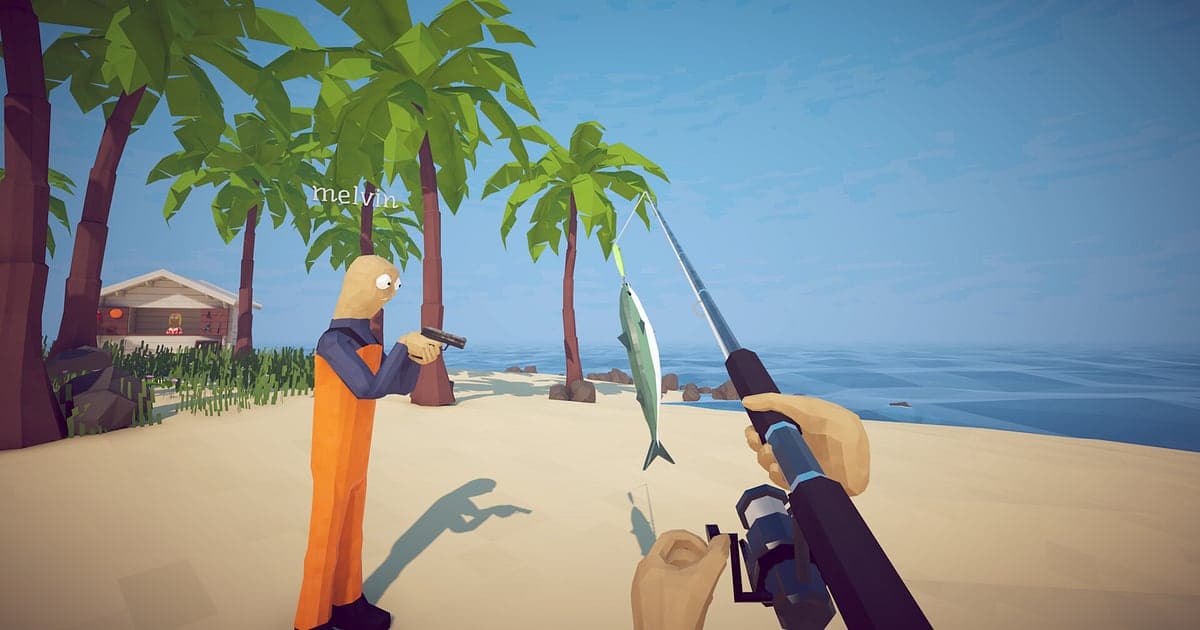 Palmengesäumter Strand in How to Fish: Ein Fisch hängt an einer Angel in Ego-Perspektive, daneben hält ein Freund im orangefarbenen Overall eine Pistole